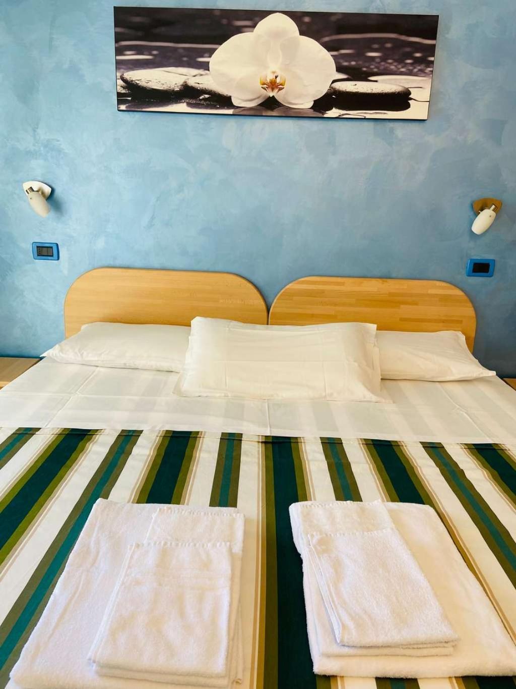 Residence Cigno Rimini Ngoại thất bức ảnh