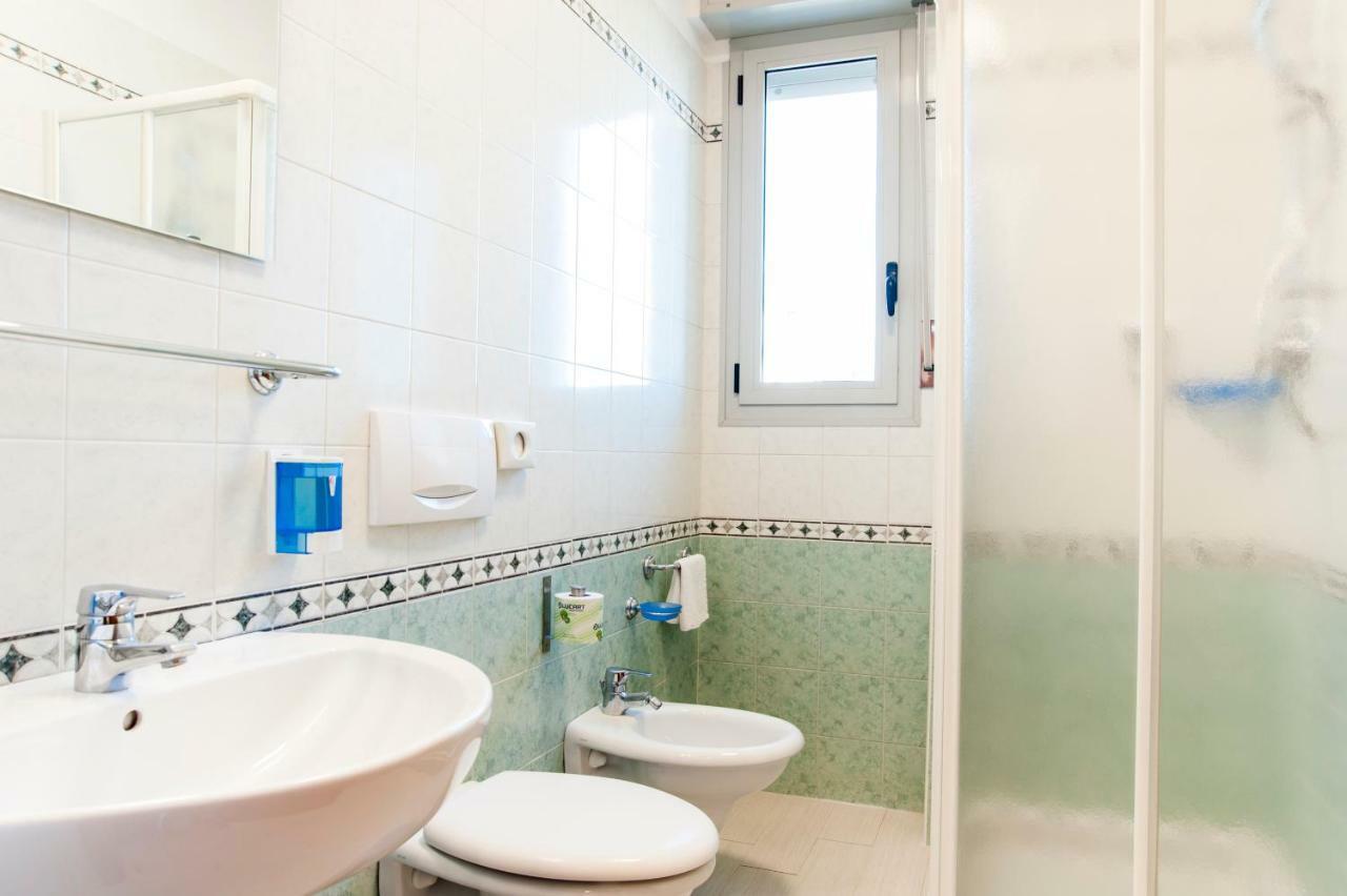 Residence Cigno Rimini Ngoại thất bức ảnh