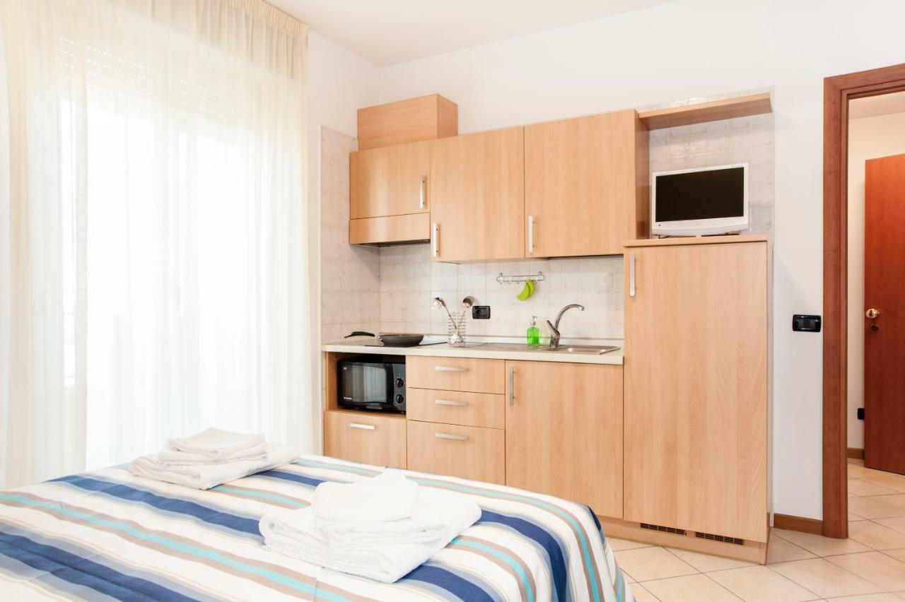 Residence Cigno Rimini Ngoại thất bức ảnh