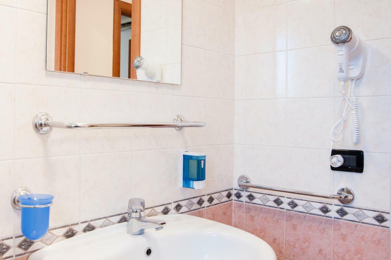 Residence Cigno Rimini Ngoại thất bức ảnh