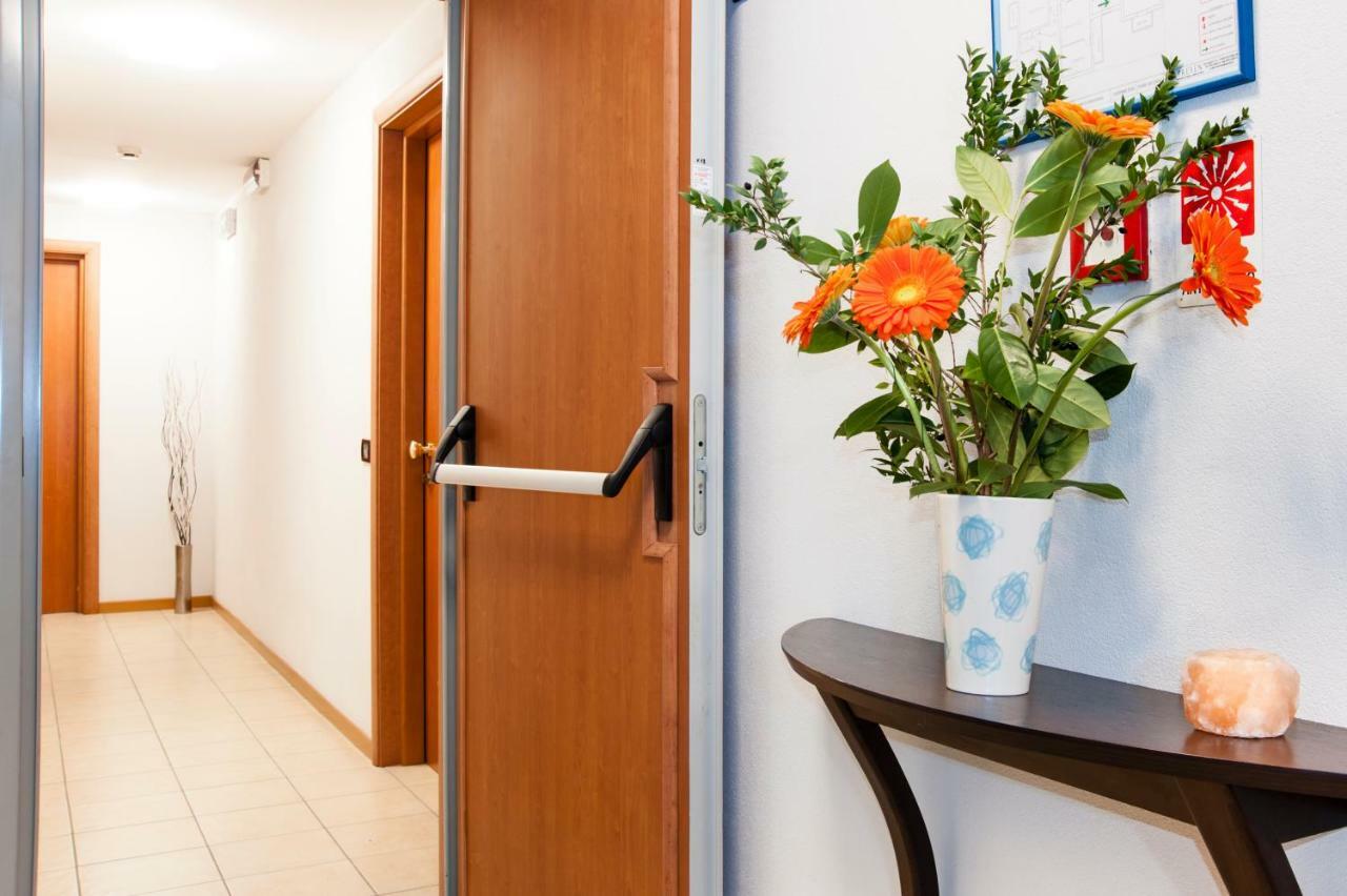 Residence Cigno Rimini Ngoại thất bức ảnh