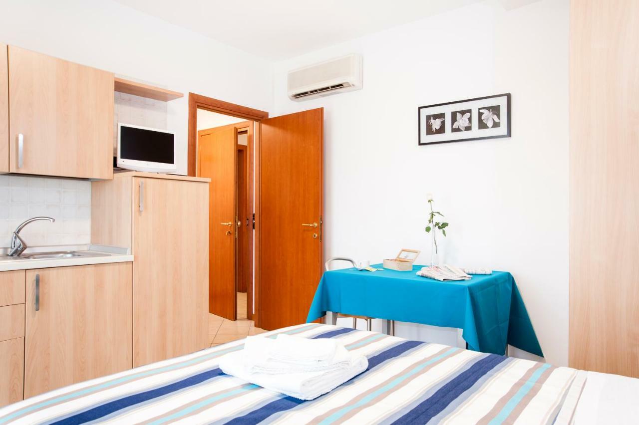 Residence Cigno Rimini Ngoại thất bức ảnh